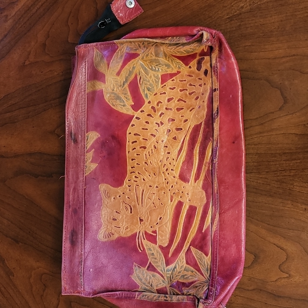 Vinatge leather leopard bag